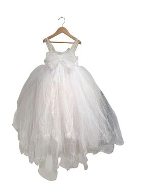 SMALL SHOP (ETSY) white lace flower girl dress - approx size 6